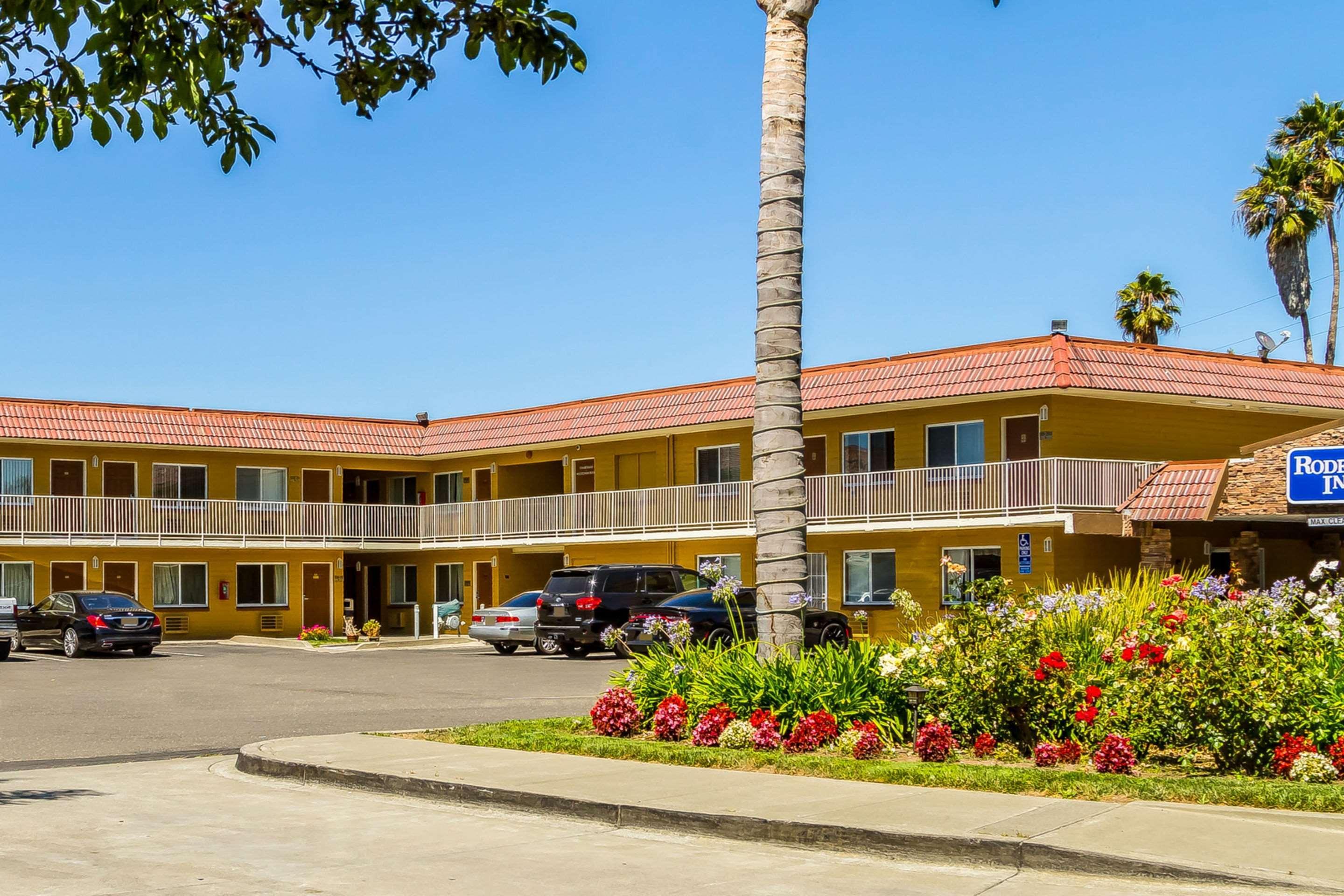 Rodeway Inn Wine Country Rohnert Park Exterior photo