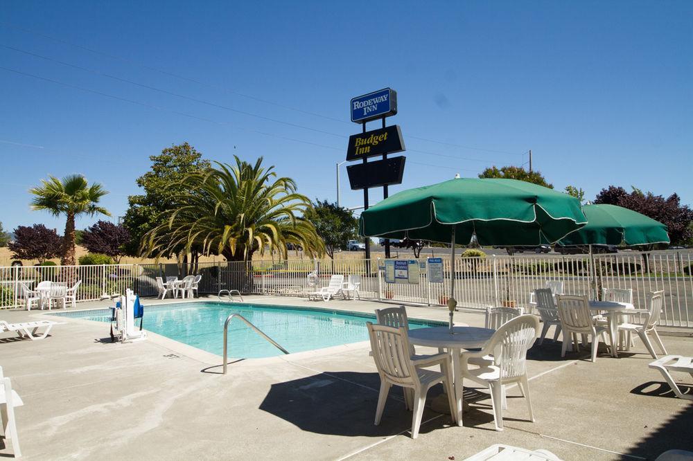 Rodeway Inn Wine Country Rohnert Park Exterior photo